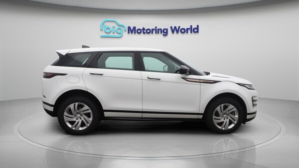 Used Land Rover Range Rover Evoque 2022 for sale - 76337630: Photo 9