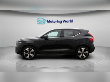 Used Volvo XC40 2023 for sale - 77819483: Photo