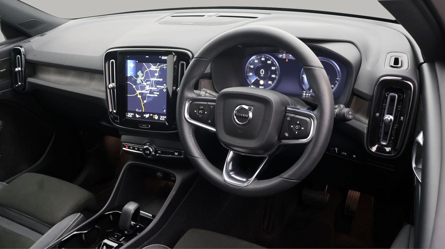 Used Volvo XC40 2023 for sale - 77819483: Photo 9