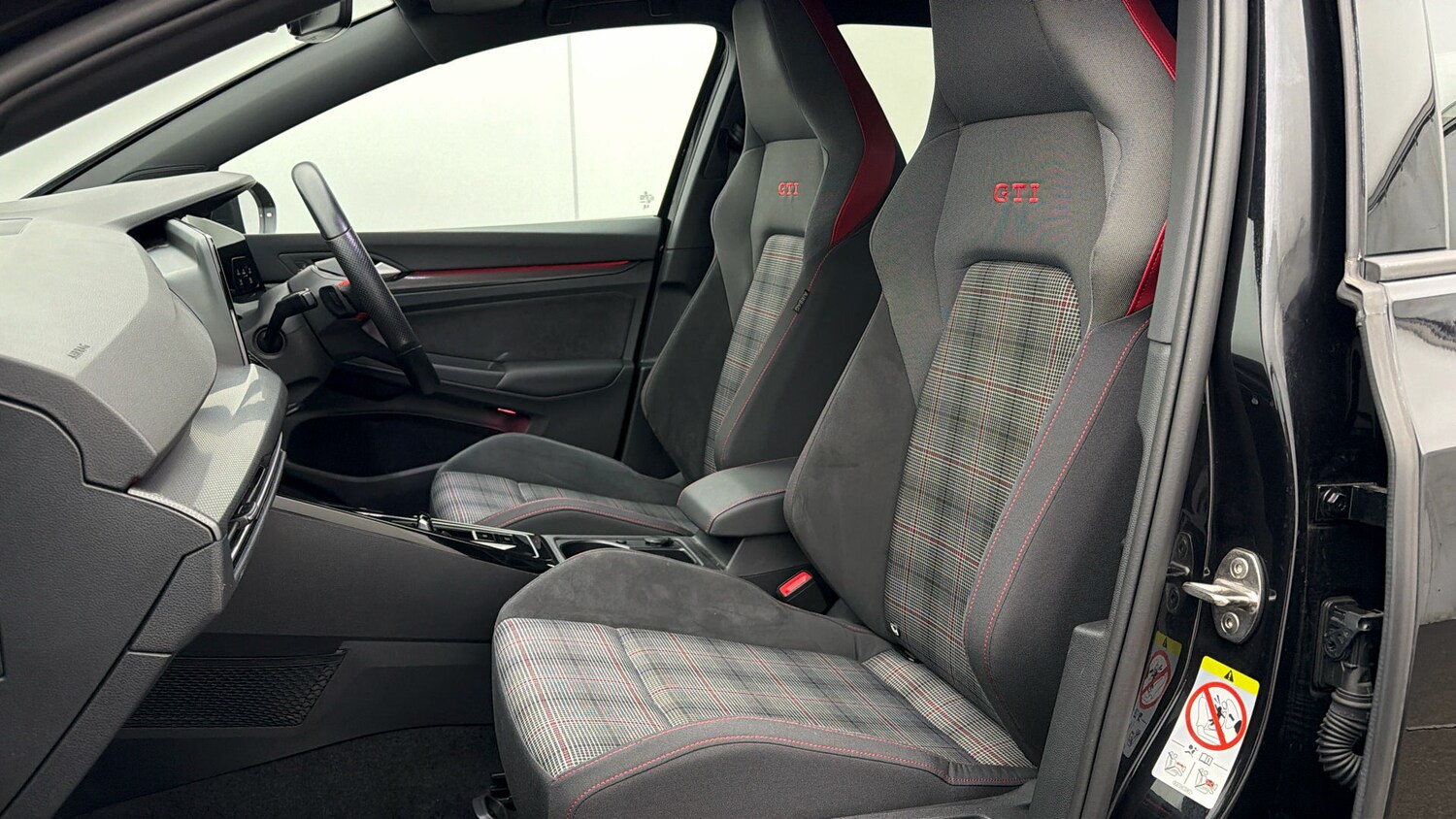 Used Volkswagen Golf 2024 for sale - 77905660: Photo 13