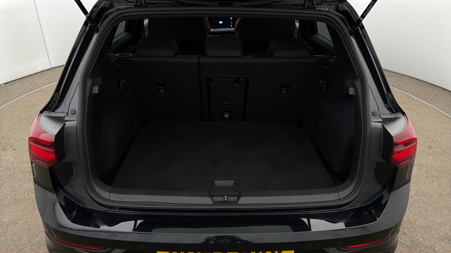 Used Volkswagen Golf 2024 for sale - 77905660: Photo 16