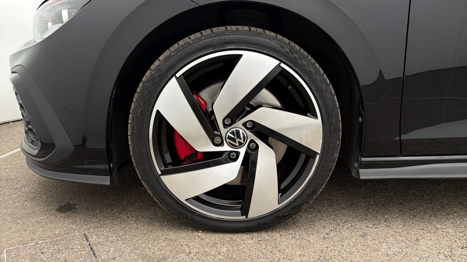 Used Volkswagen Golf 2024 for sale - 77905660: Photo 17