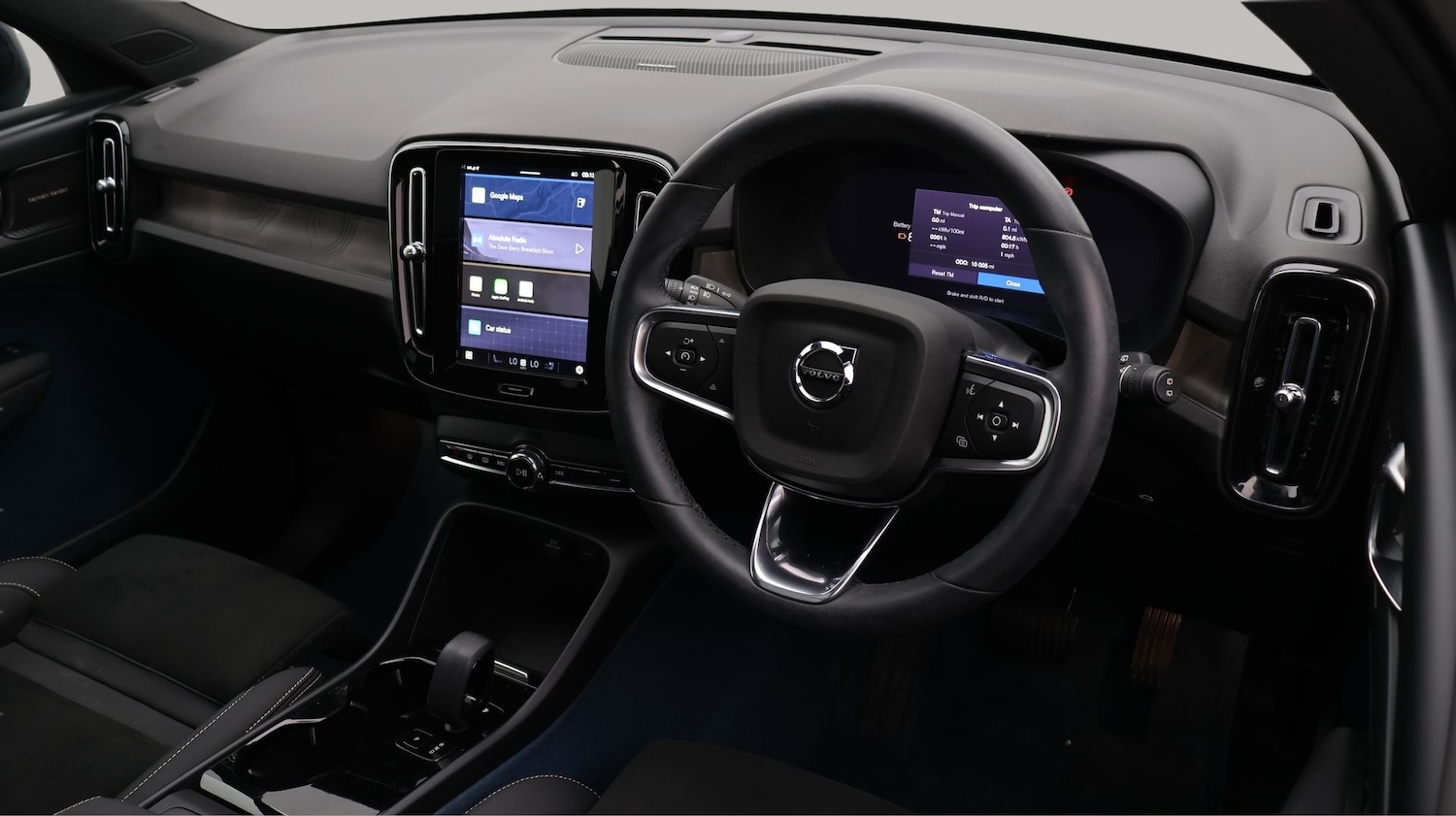 Used Volvo XC40 2024 for sale - 77033240: Photo 9