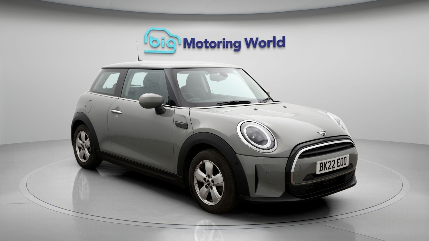 Used MINI Hatch 2022 for sale - 77663250: Photo 1