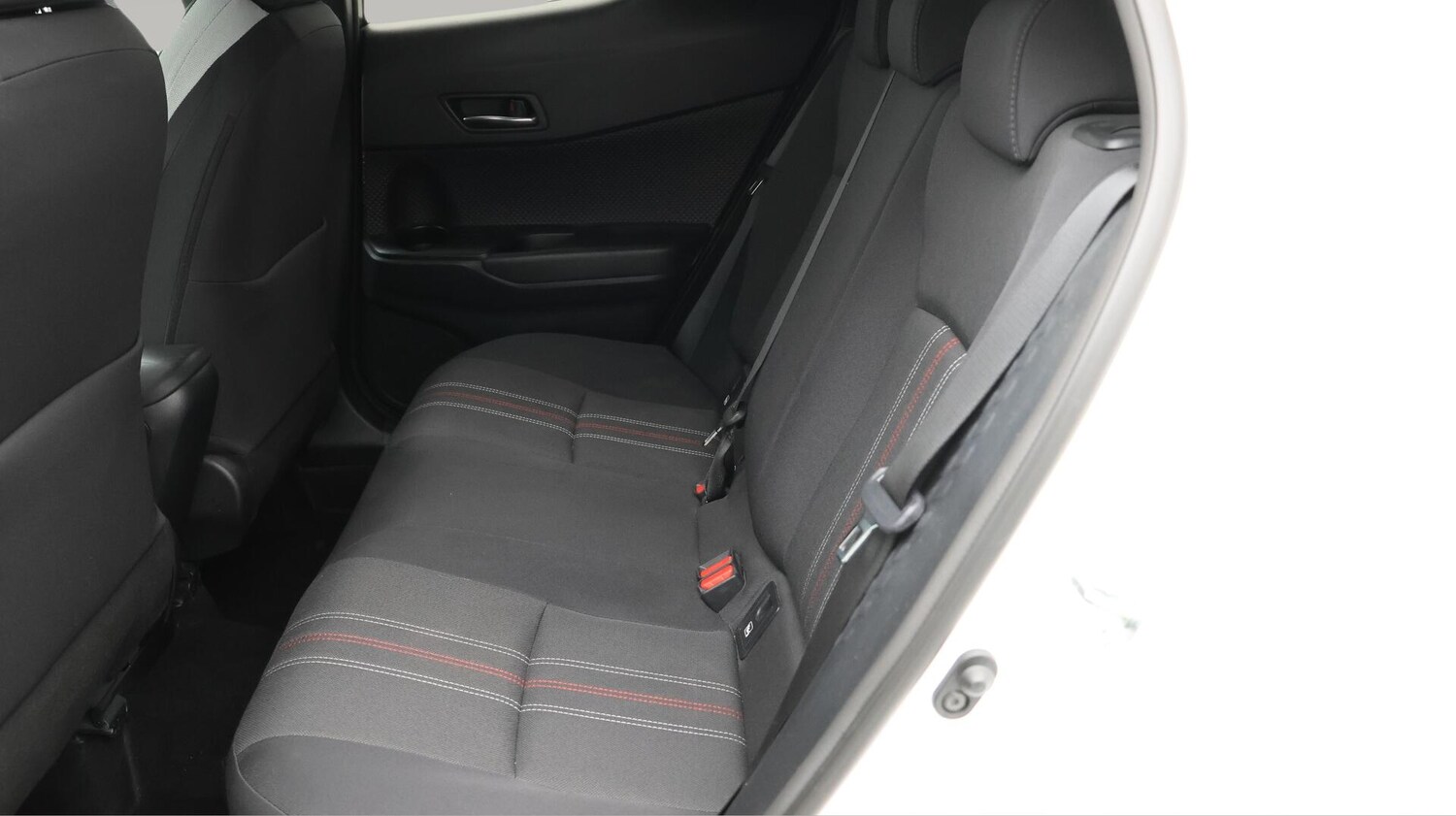 Used Toyota C-HR 2022 for sale - 76485628: Photo 17