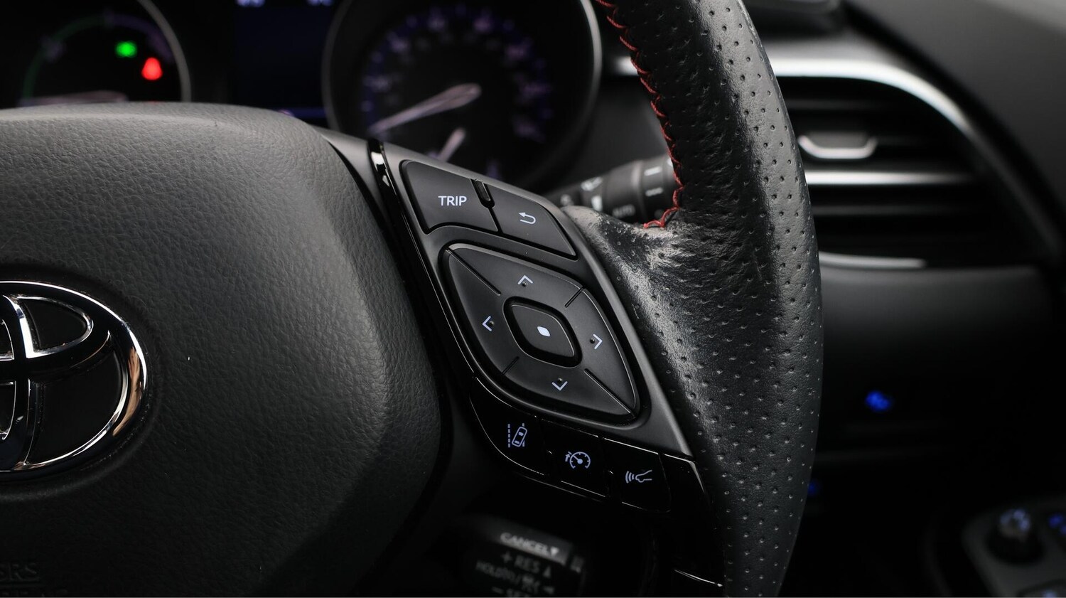 Used Toyota C-HR 2022 for sale - 76485628: Photo 27