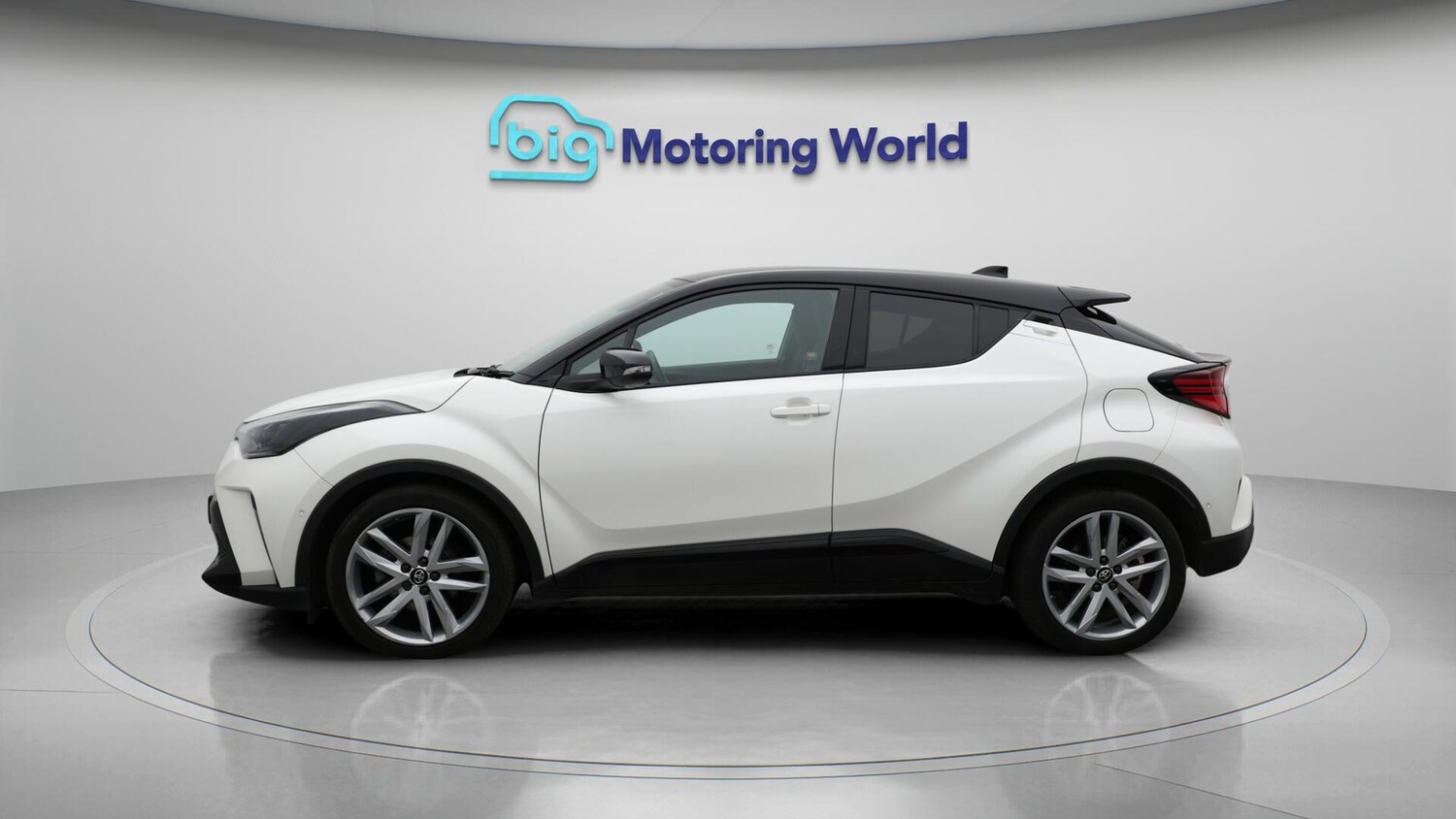 Used Toyota C-HR 2022 for sale - 76485628: Photo 5