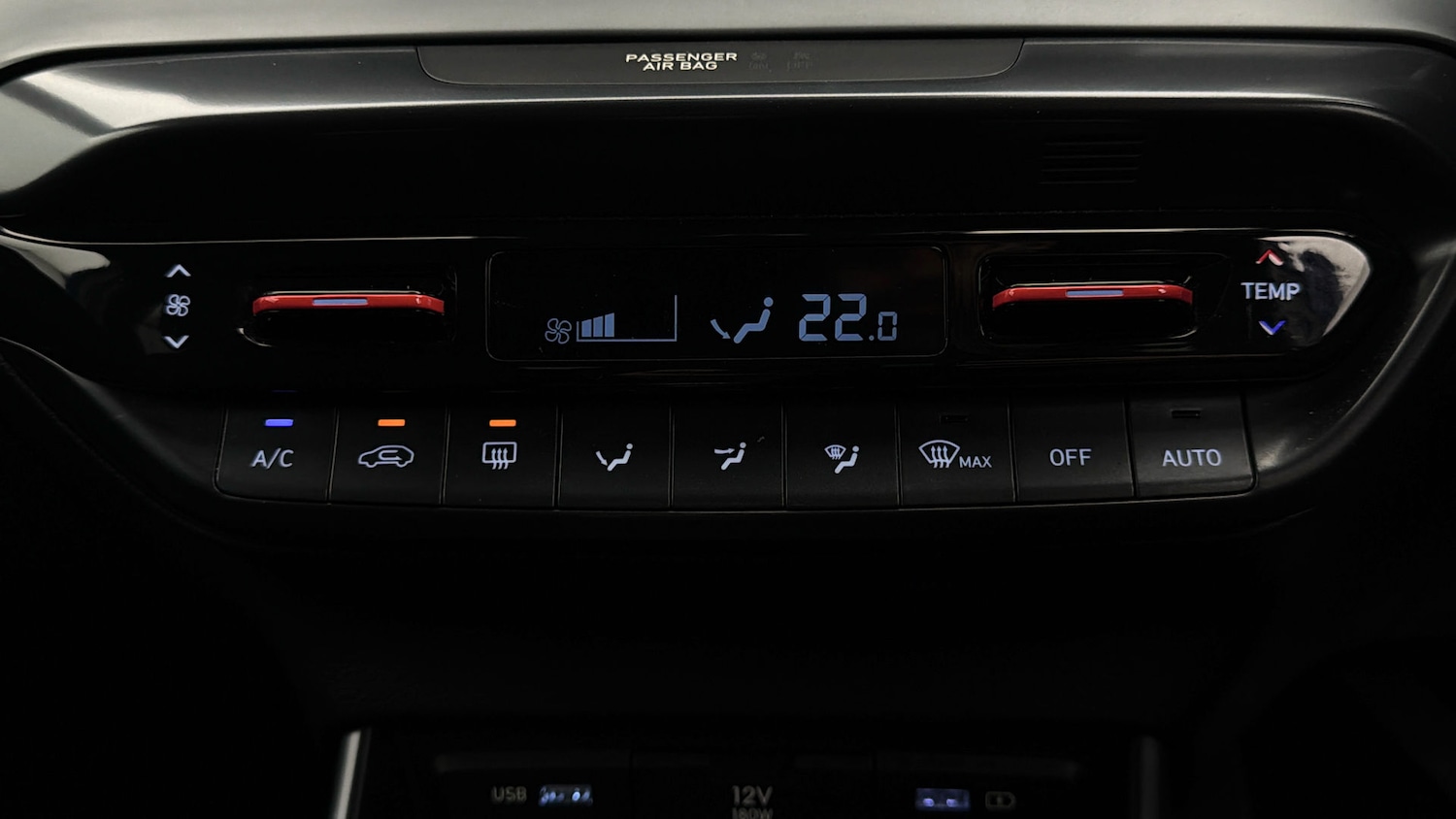 Used Hyundai i20 2022 for sale - 78000857: Photo 11