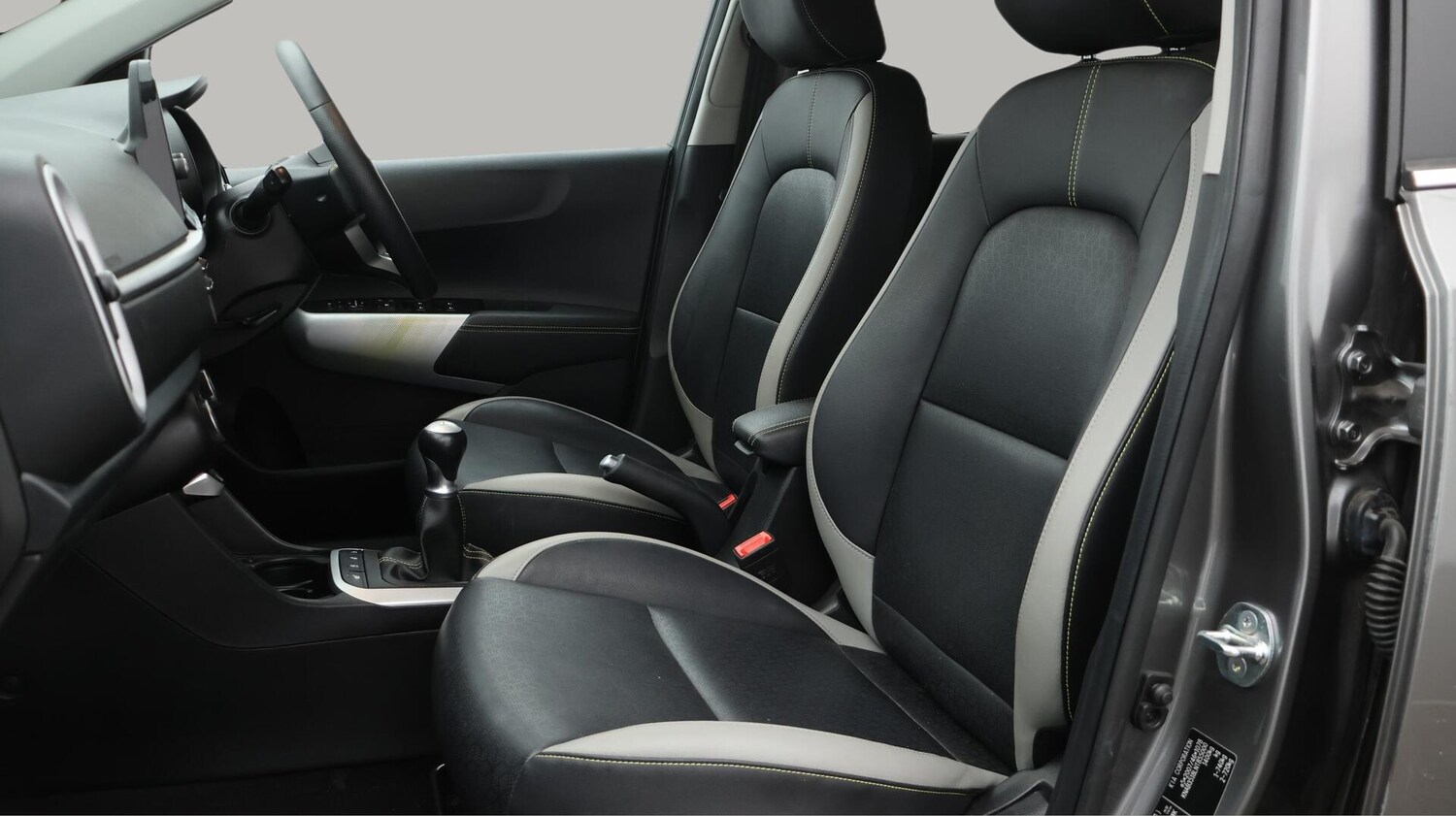 Used Kia Picanto 2021 for sale - 76137978: Photo 15