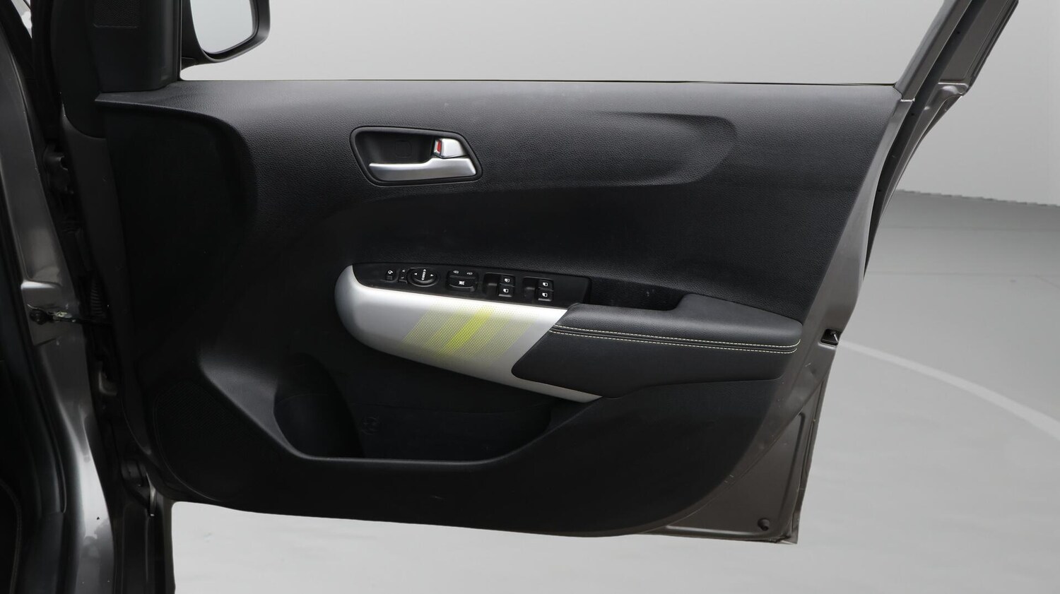 Used Kia Picanto 2021 for sale - 76137978: Photo 16