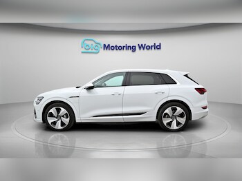 Used Audi e-tron 2022 for sale - 77819087: Photo