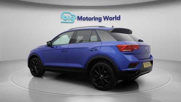 Used Volkswagen T-Roc 2021 for sale - 76013431: Photo 6