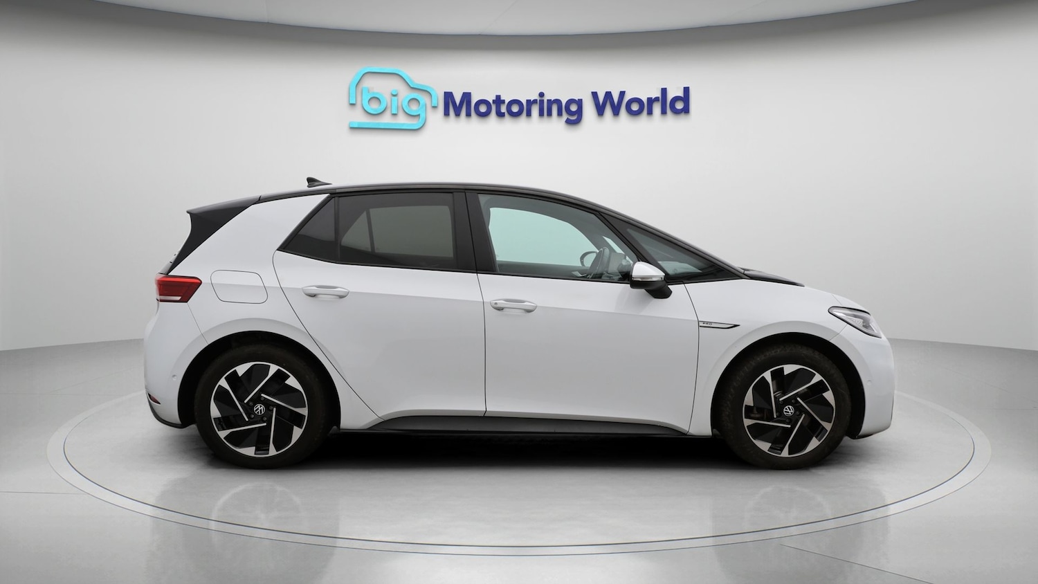 Used Volkswagen ID.3 2023 for sale - 77208856: Photo 8