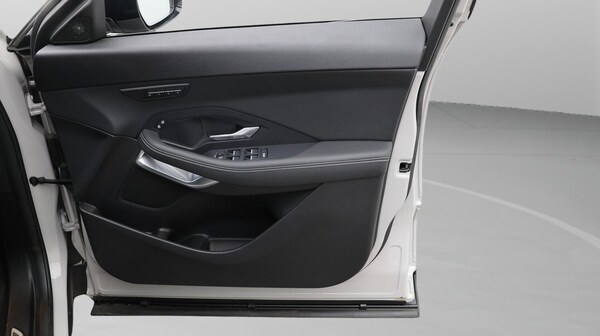 Used Jaguar E-Pace 2022 for sale - 76137293: Photo 16