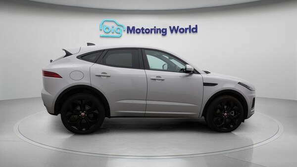 Used Jaguar E-Pace 2022 for sale - 76137293: Photo 9