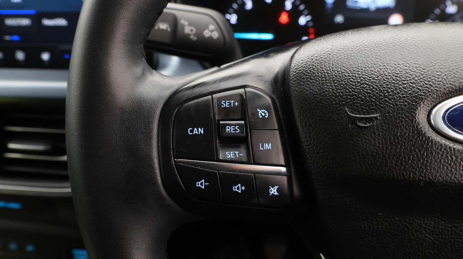 Used Ford Focus 2023 for sale - 76431865: Photo 24