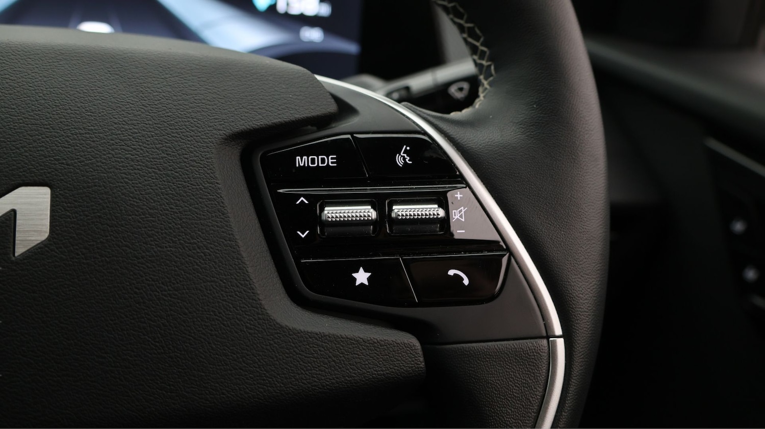 Used Kia EV6 2023 for sale - 77669125: Photo 20