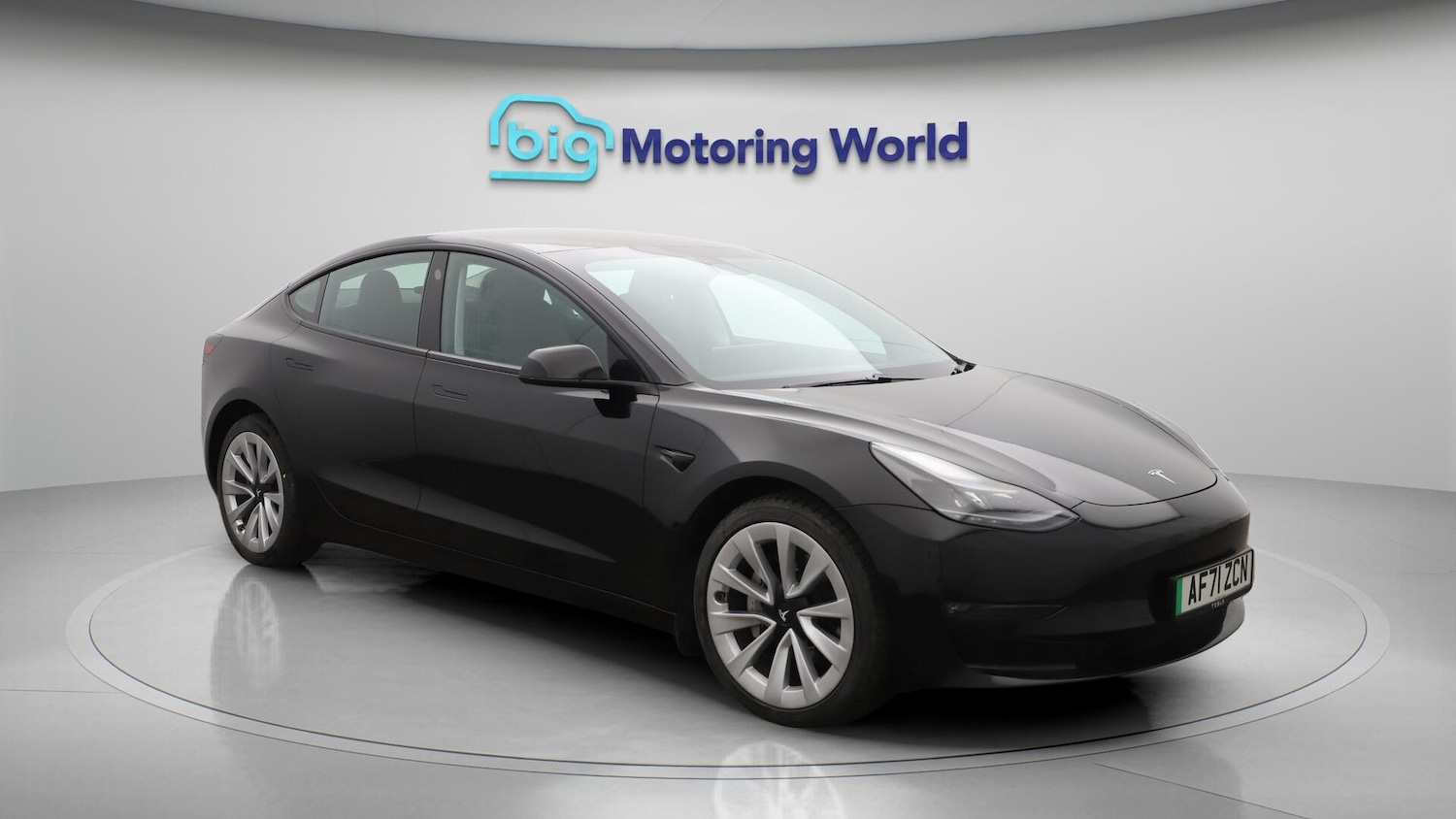 Used Tesla Model 3 2021 for sale - 76689954: Photo 2