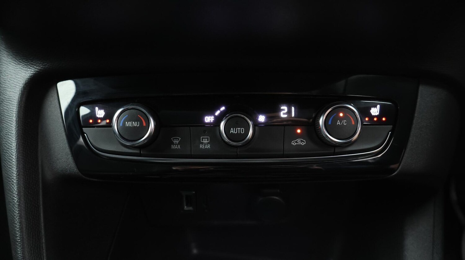 Used Vauxhall Corsa 2022 for sale - 76152955: Photo 13