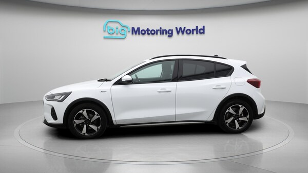 Used Ford Focus 2023 for sale - 75166669: Photo 5