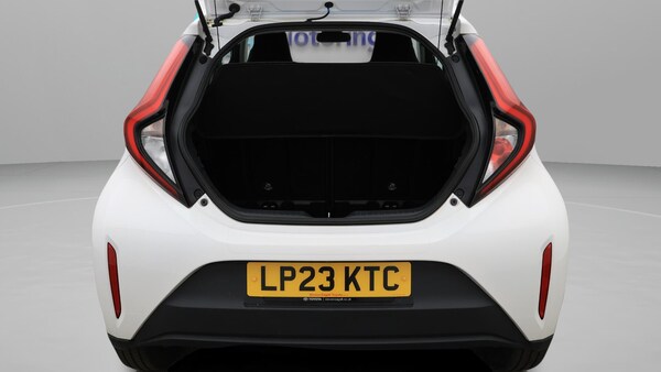 Used Toyota Aygo X 2023 for sale - 76060021: Photo 18