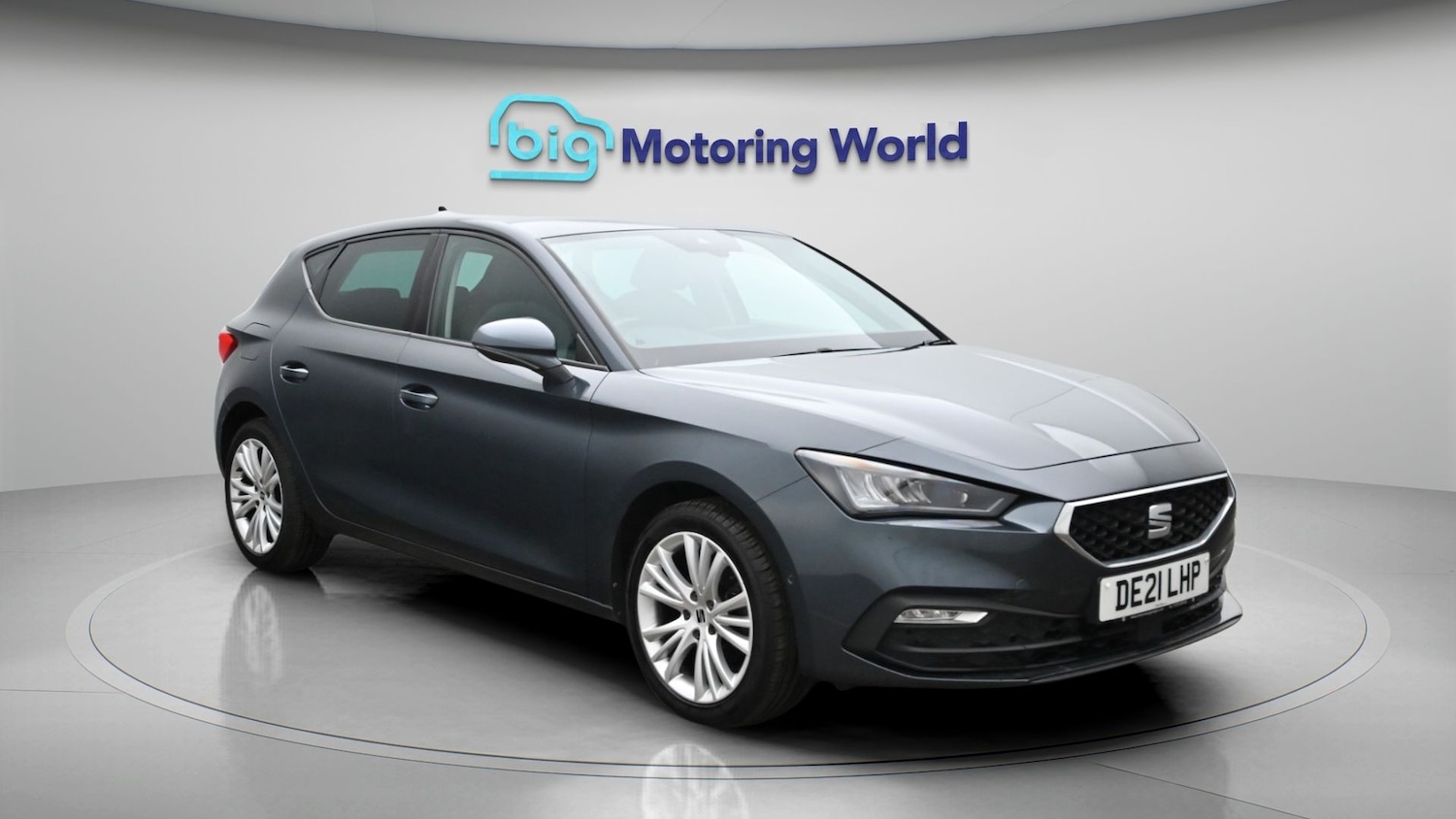 Used SEAT Leon 2021 for sale - 77984998: Photo 1