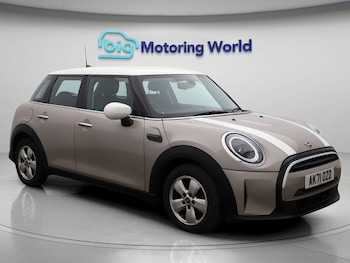 Used MINI Hatch 2021 for sale - 76848580: Photo