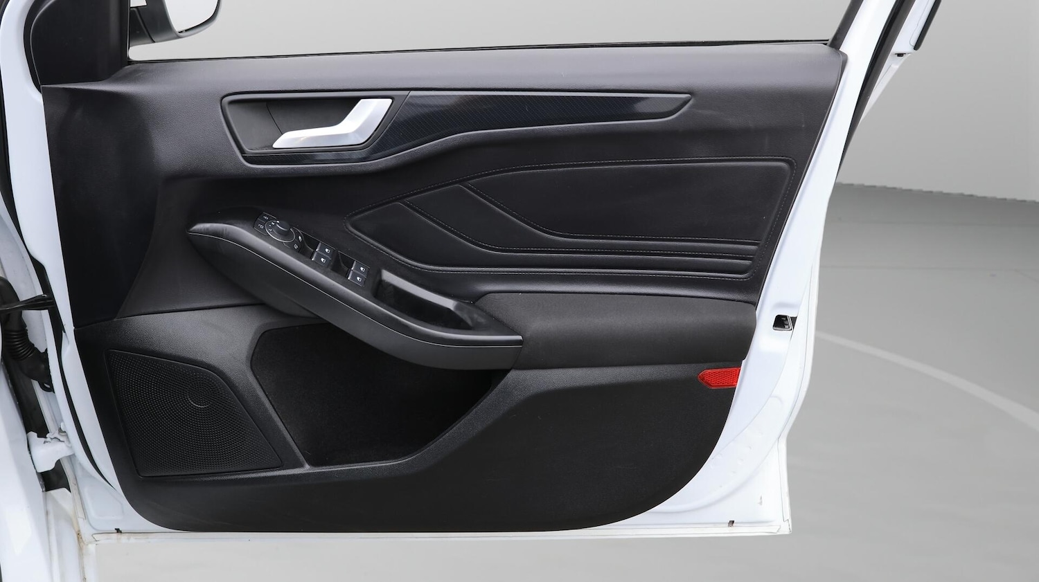 Used Ford Focus 2023 for sale - 76597409: Photo 16