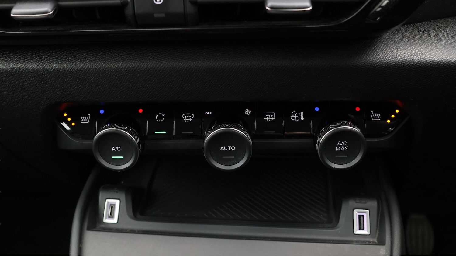 Used Citroen C4 2022 for sale - 77688942: Photo 12