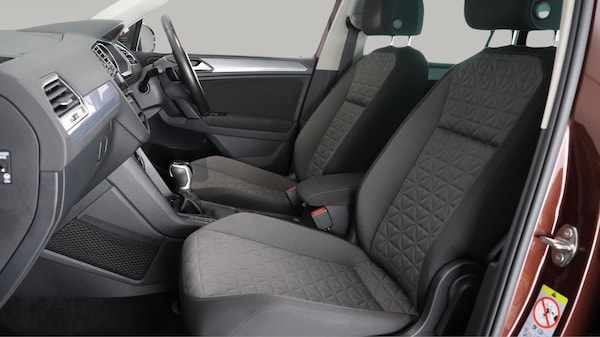 Used Volkswagen Tiguan 2021 for sale - 76337629: Photo 15