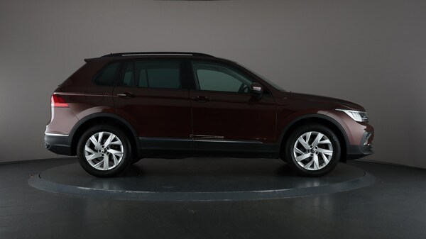 Used Volkswagen Tiguan 2021 for sale - 76337629: Photo 62