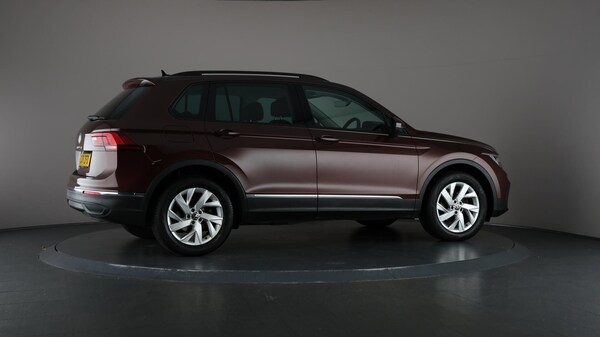 Used Volkswagen Tiguan 2021 for sale - 76337629: Photo 65