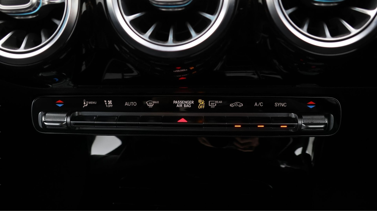 Used Mercedes-Benz CLA 2020 for sale - 77607059: Photo 12