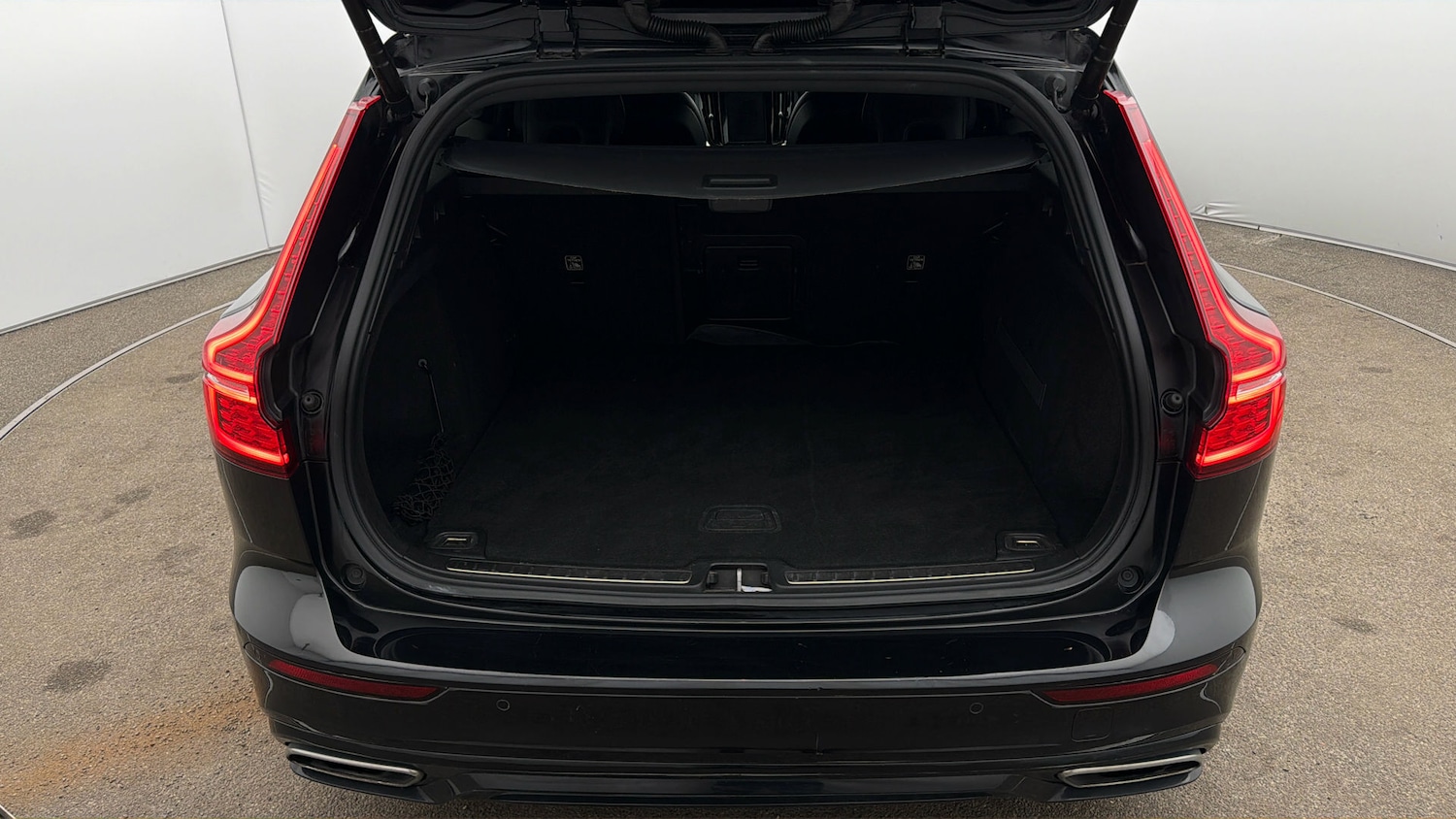 Used Volvo V60 2020 for sale - 77989438: Photo 16