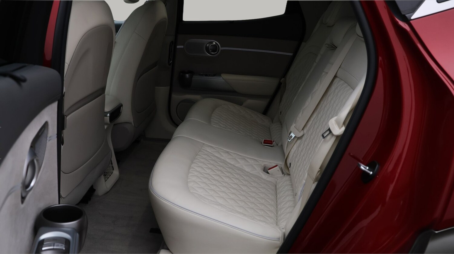 Used Genesis GV60 for sale - 77915825: Photo 16