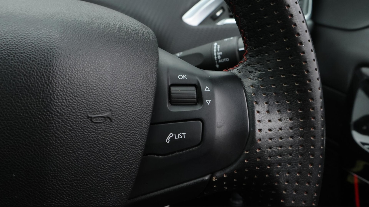 Used Peugeot 2008 for sale - 76728496: Photo 27