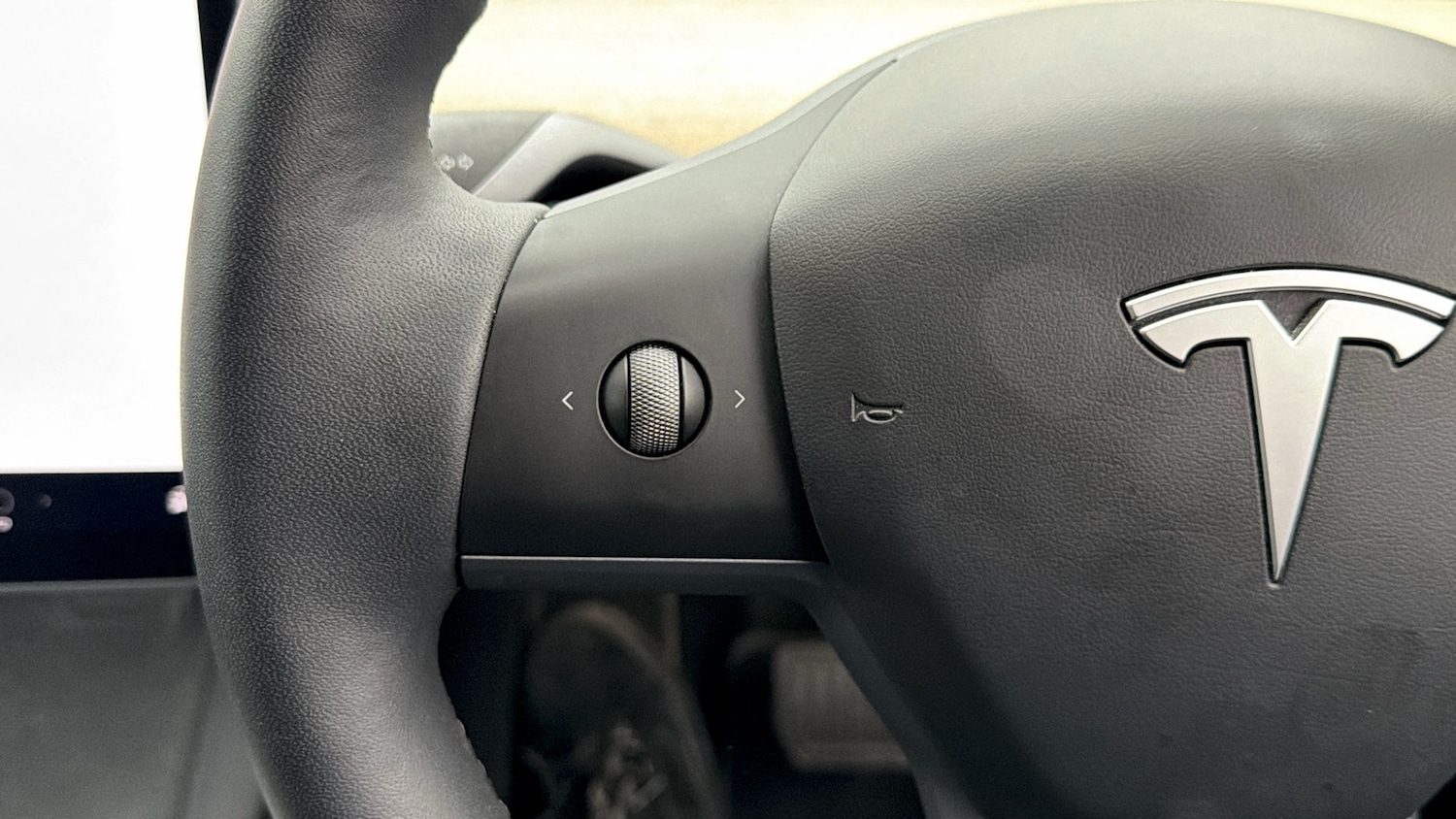 Used Tesla Model Y 2022 for sale - 77945622: Photo 21