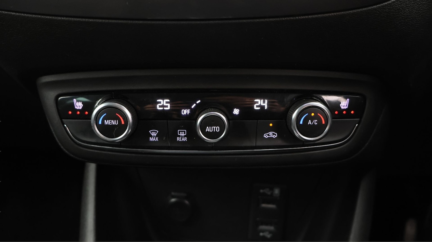 Used Vauxhall Crossland 2022 for sale - 77775362: Photo 12