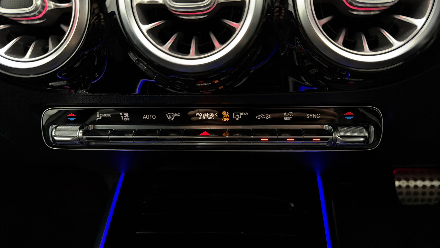 Used Mercedes-Benz GLA 2020 for sale - 78011847: Photo 11