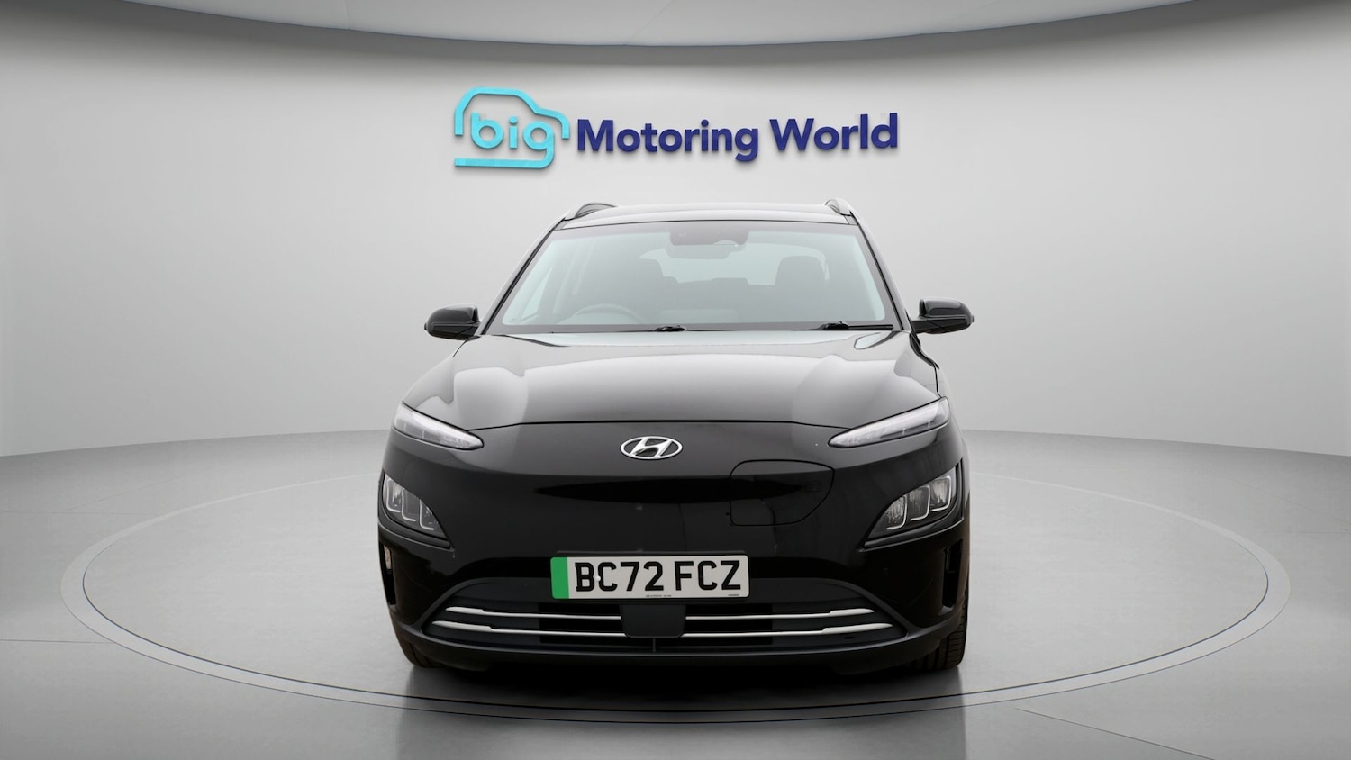 Used Hyundai KONA 2023 for sale - 77774632: Photo 2