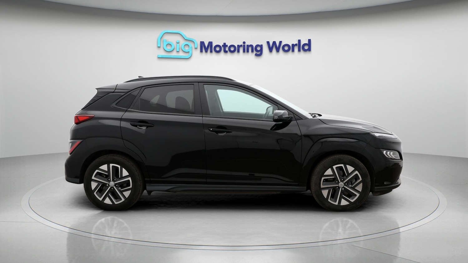 Used Hyundai KONA 2023 for sale - 77774632: Photo 8