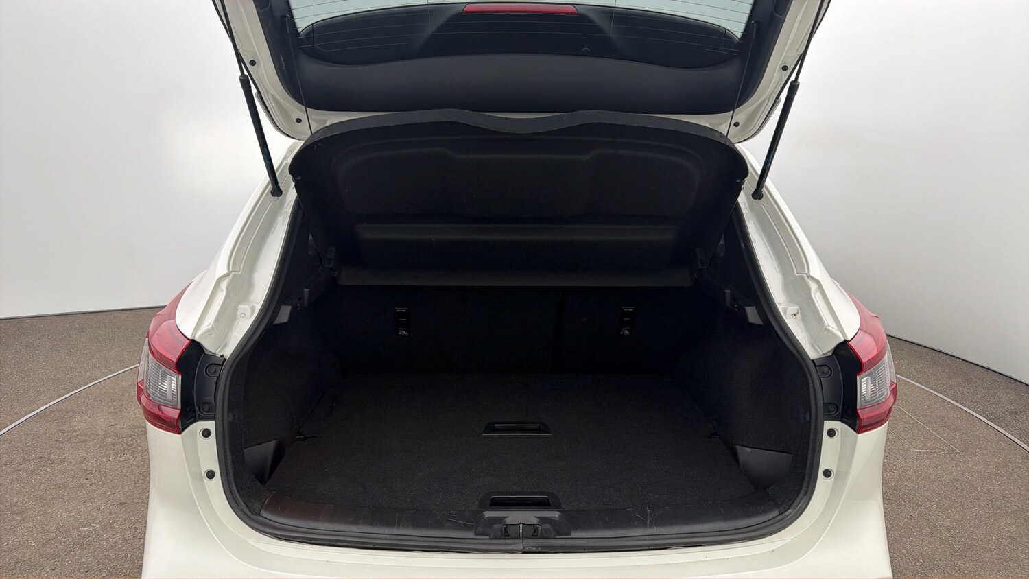 Used Nissan Qashqai 2021 for sale - 77833339: Photo 16