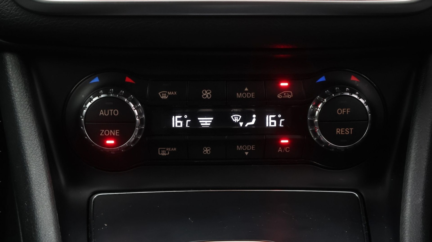 Used Mercedes-Benz GLA 2019 for sale - 77286003: Photo 12