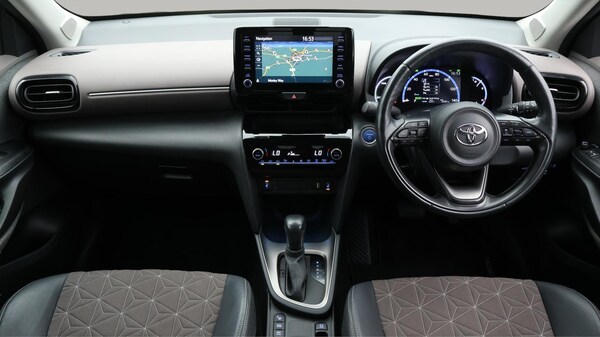 Used Toyota Yaris Cross 2022 for sale - 75430422: Photo 14