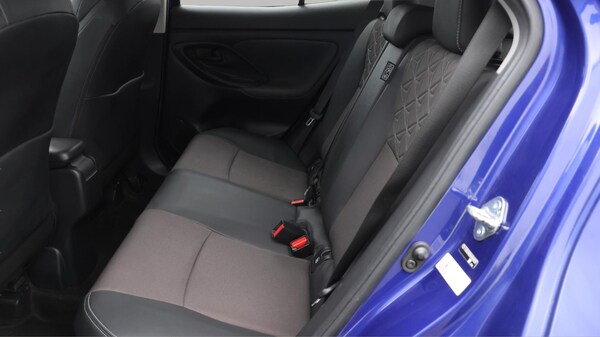 Used Toyota Yaris Cross 2022 for sale - 75430422: Photo 17