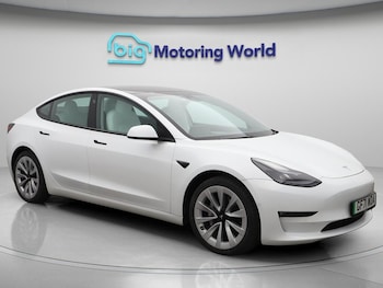 Tesla - Model 3