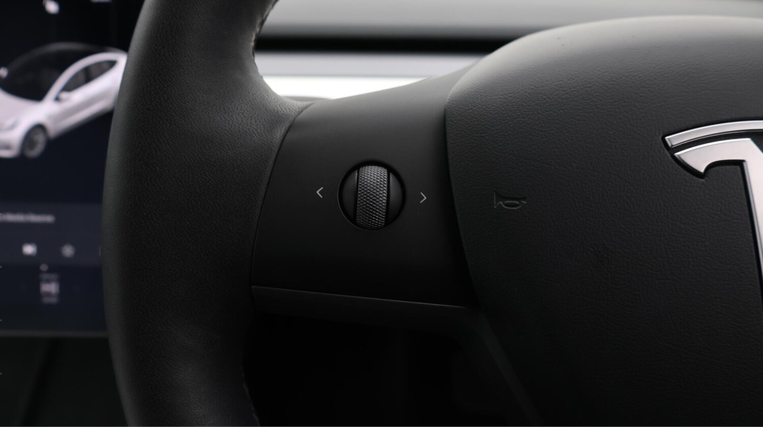 Used Tesla Model 3 for sale - 76659029: Photo 26