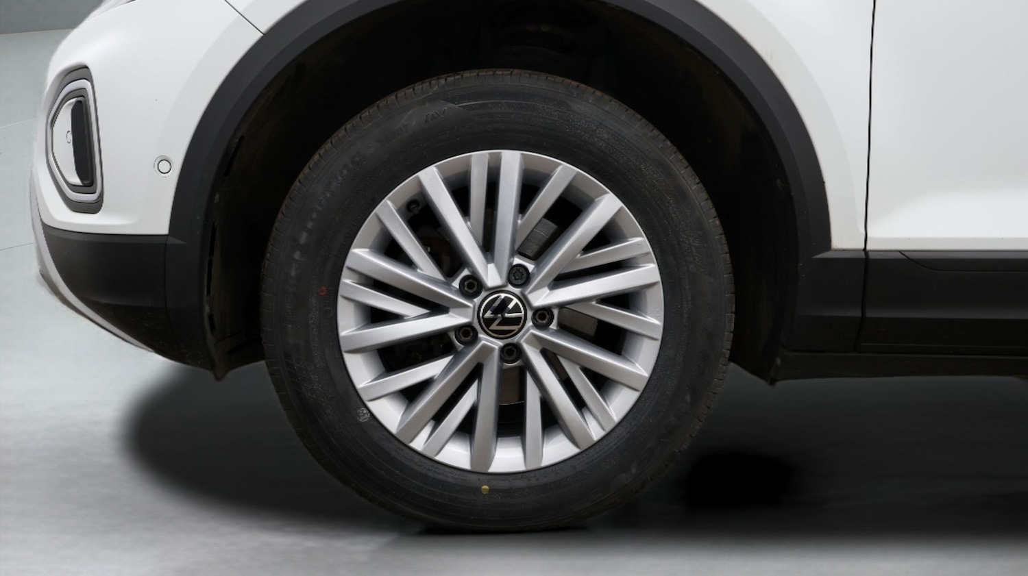 Used Volkswagen T-Roc 2023 for sale - 77653578: Photo 18