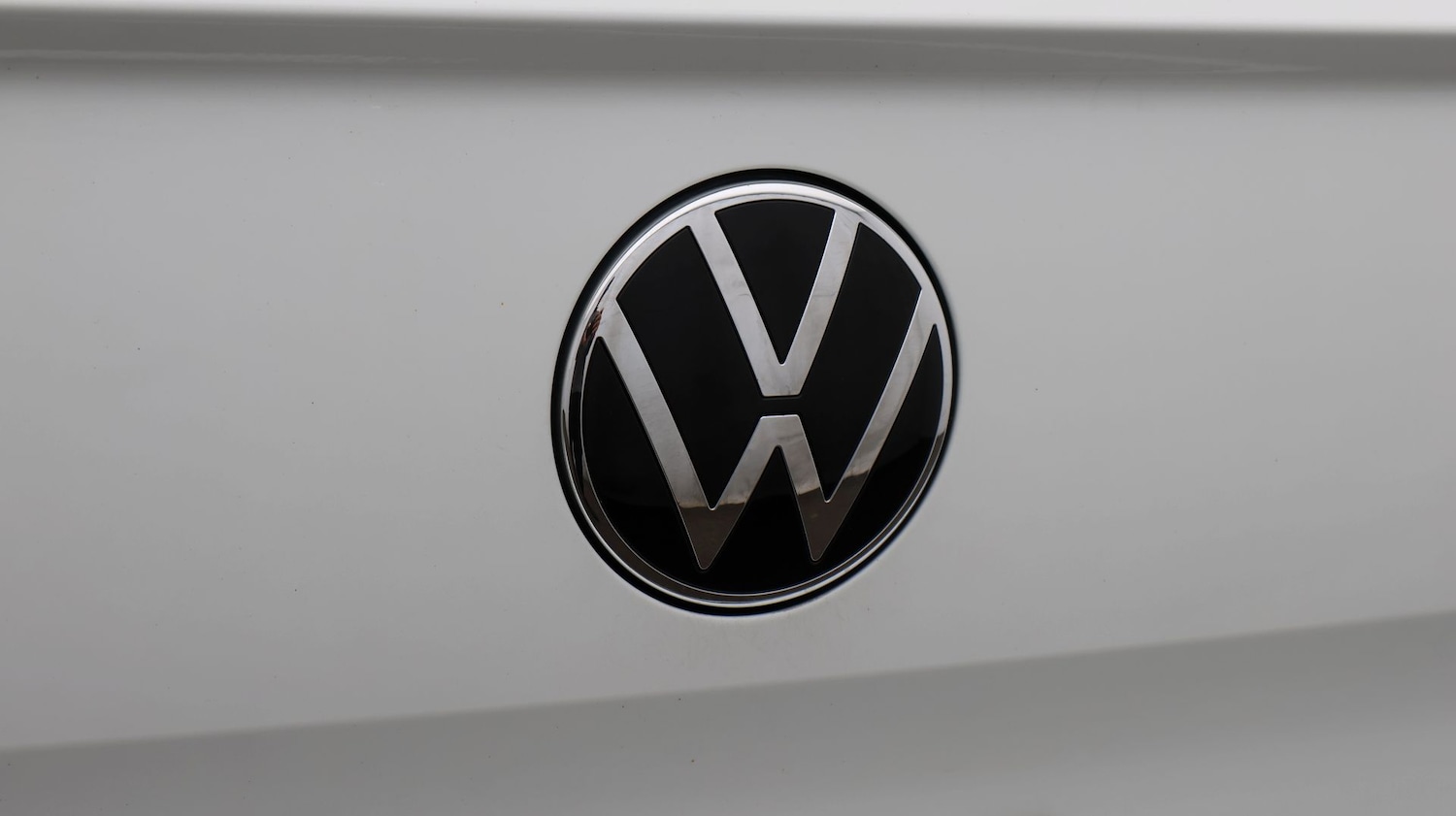 Used Volkswagen T-Roc 2023 for sale - 77653578: Photo 23