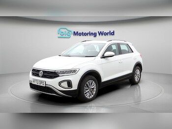 Used Volkswagen T-Roc 2023 for sale - 77653578: Photo